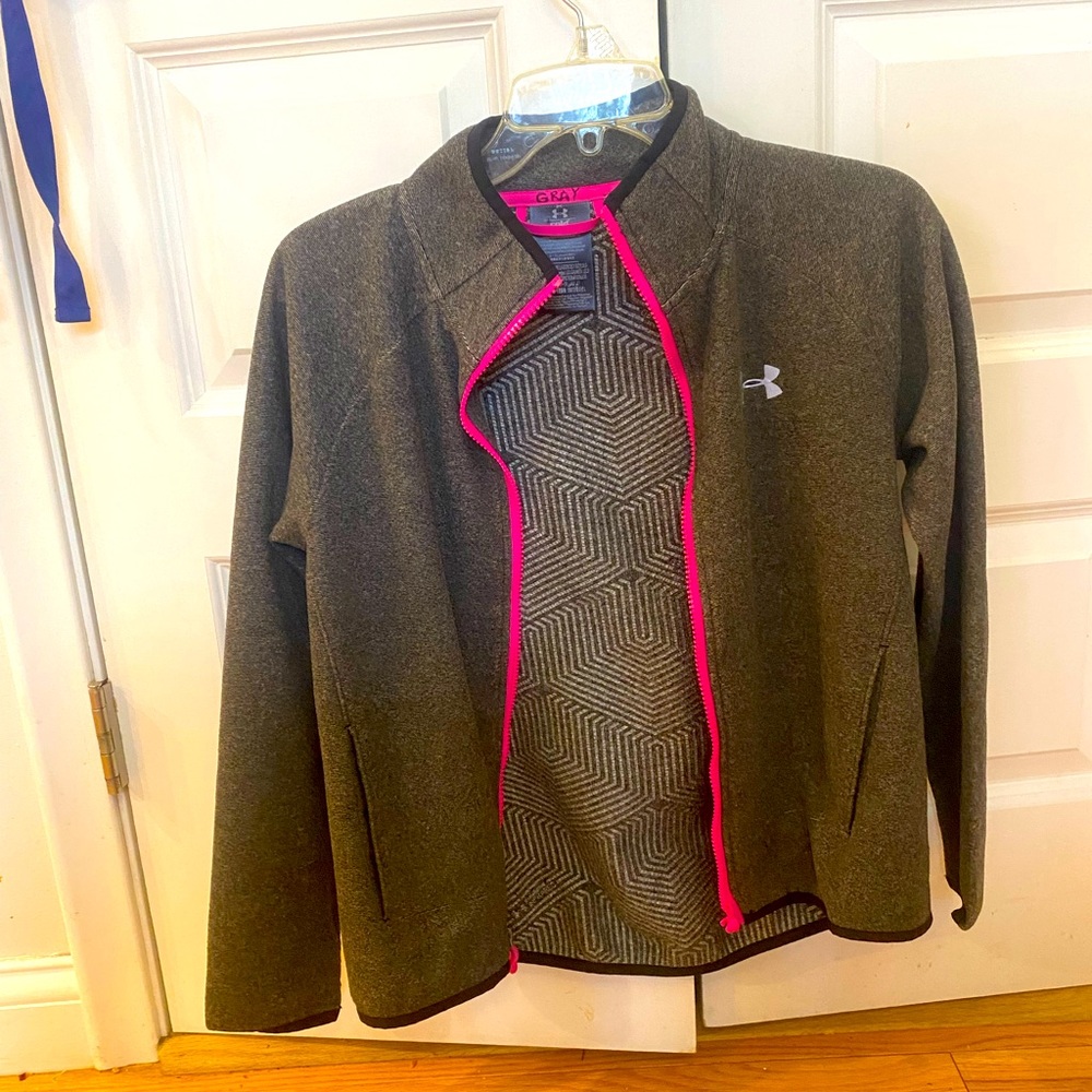 Under Armour Cold Gear gray jacket